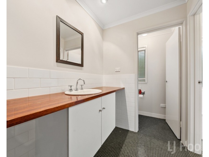 9 Kennedy Avenue, Jerrabomberra NSW 2619