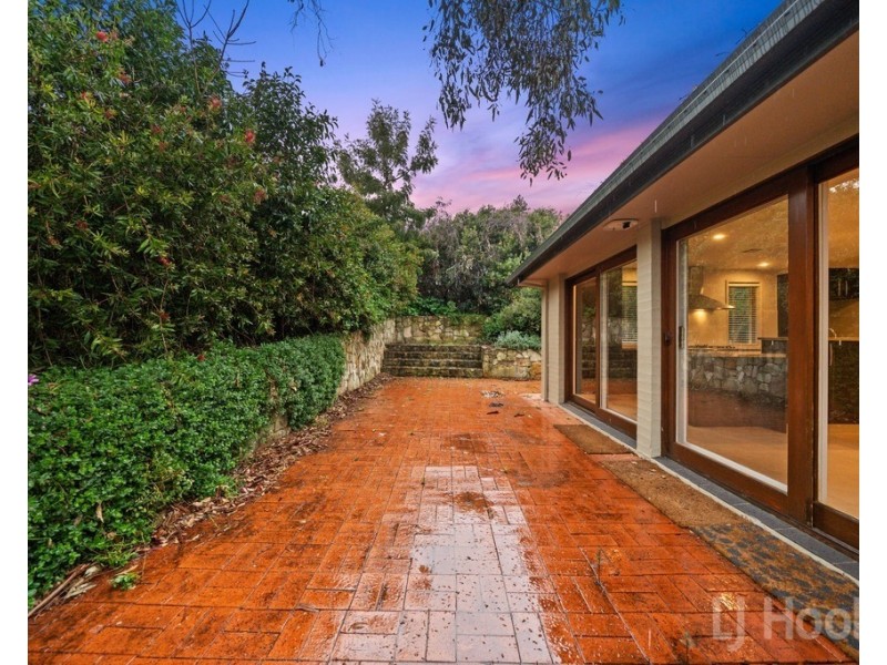 9 Kennedy Avenue, Jerrabomberra NSW 2619