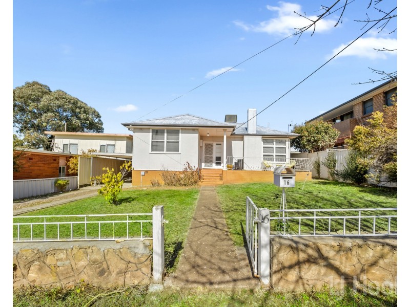 16 Gerald Street, Queanbeyan NSW 2620
