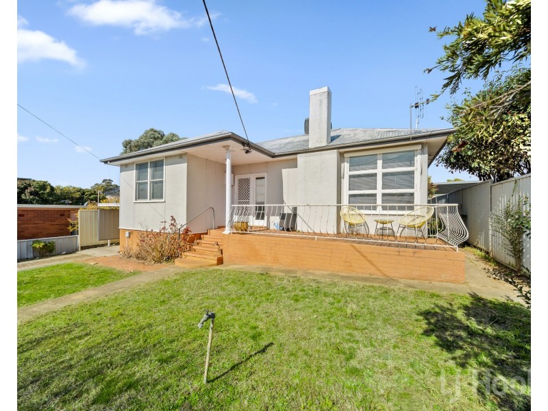 16 Gerald Street, Queanbeyan NSW 2620