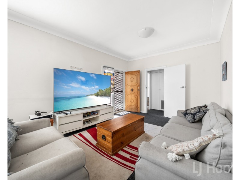 16 Gerald Street, Queanbeyan NSW 2620