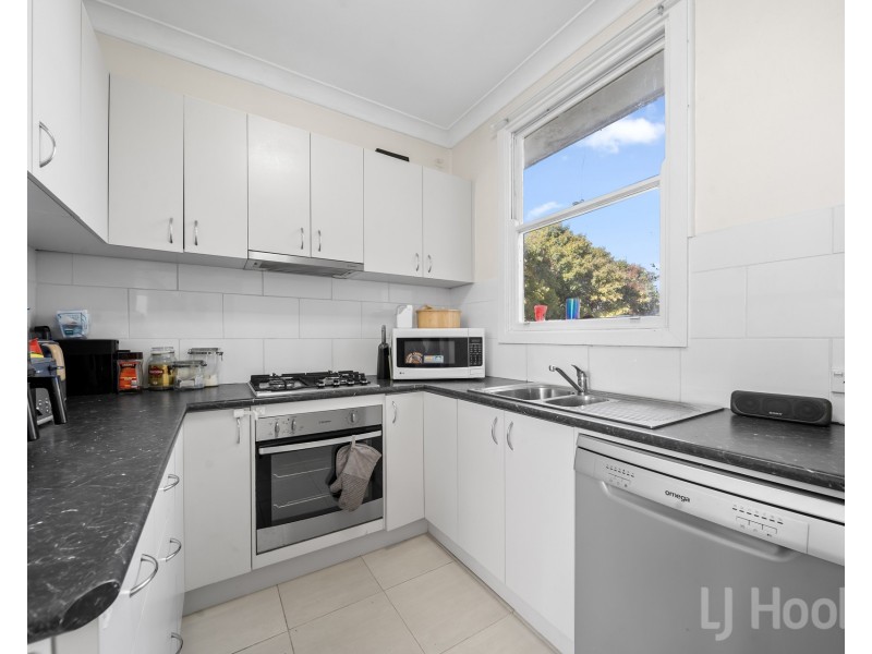 16 Gerald Street, Queanbeyan NSW 2620