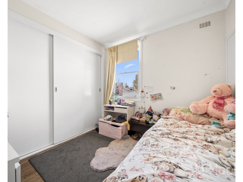 16 Gerald Street, Queanbeyan NSW 2620