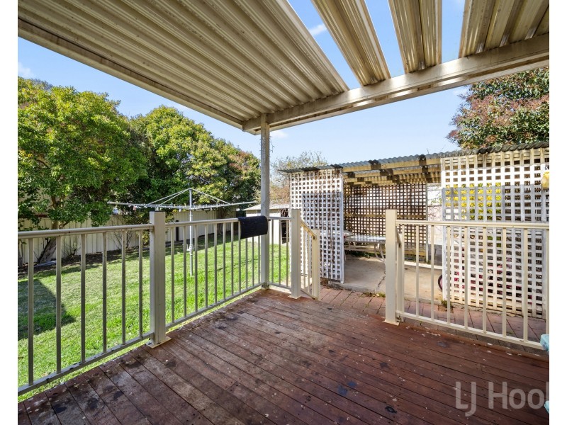 16 Gerald Street, Queanbeyan NSW 2620