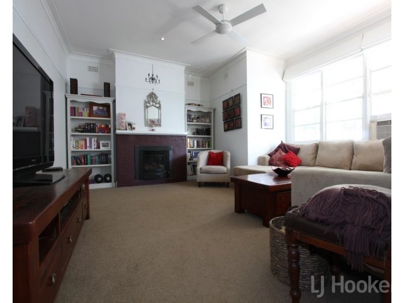 43 Stornaway Road, Queanbeyan NSW 2620