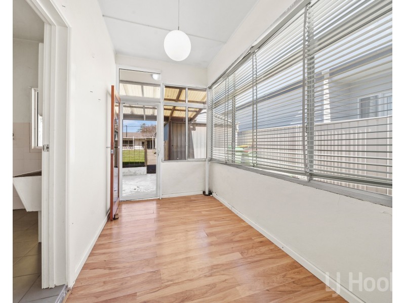 10 George Street, Queanbeyan NSW 2620