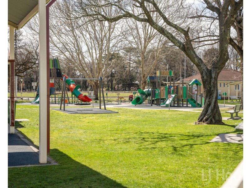 10 George Street, Queanbeyan NSW 2620