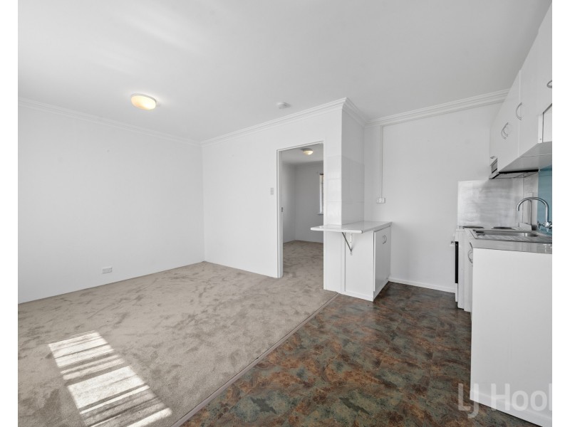 28/22 Mowatt Street, Queanbeyan East NSW 2620