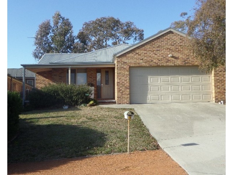 1B Albizia Place, Jerrabomberra NSW 2619
