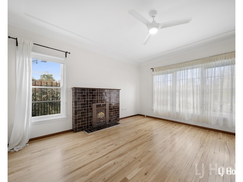 1 Wood Avenue, Queanbeyan NSW 2620