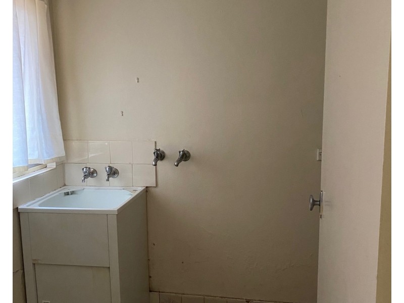 1/27 Campbell Street, Queanbeyan NSW 2620