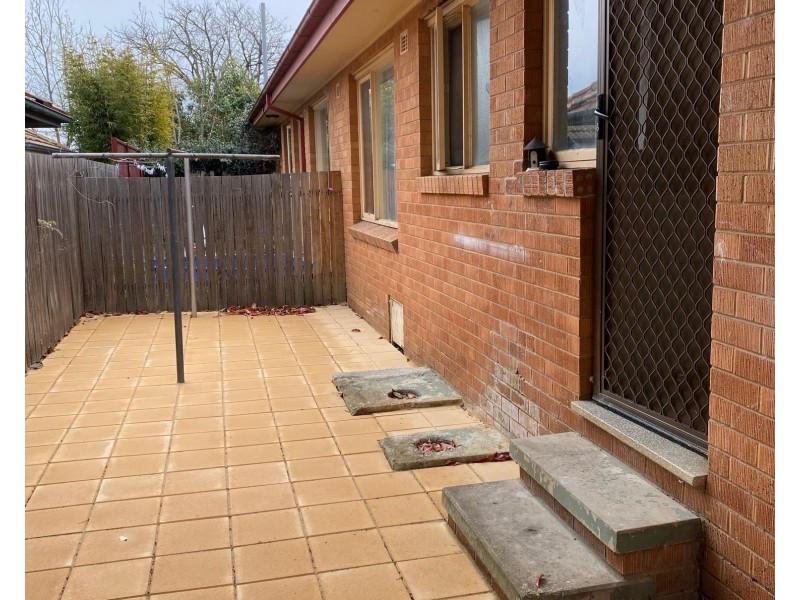 1/27 Campbell Street, Queanbeyan NSW 2620