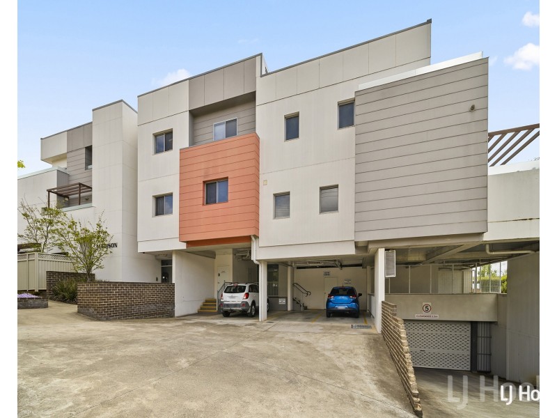 8/78 Derrima Road, Queanbeyan NSW 2620