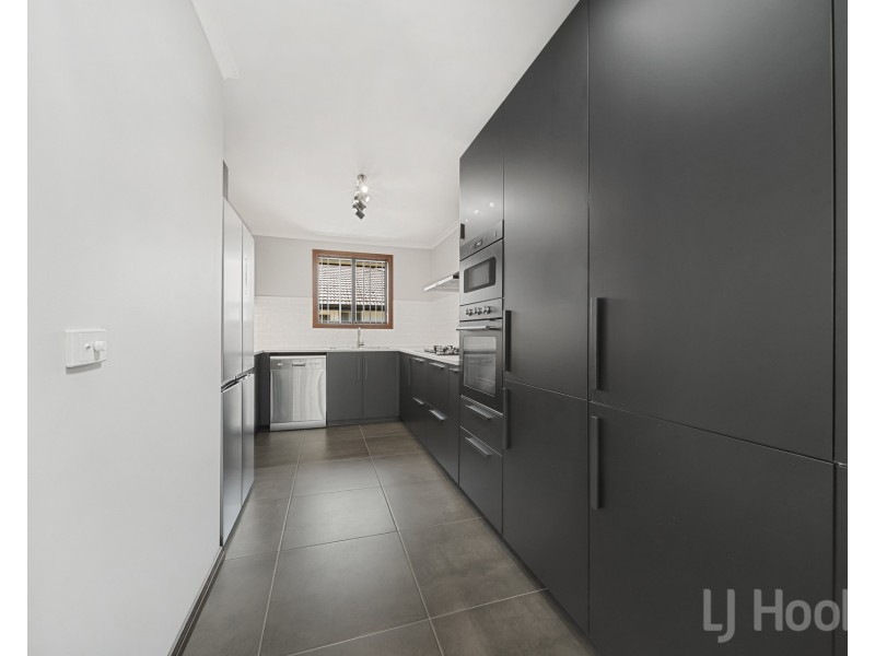 51 Pindari Crescent, Karabar NSW 2620