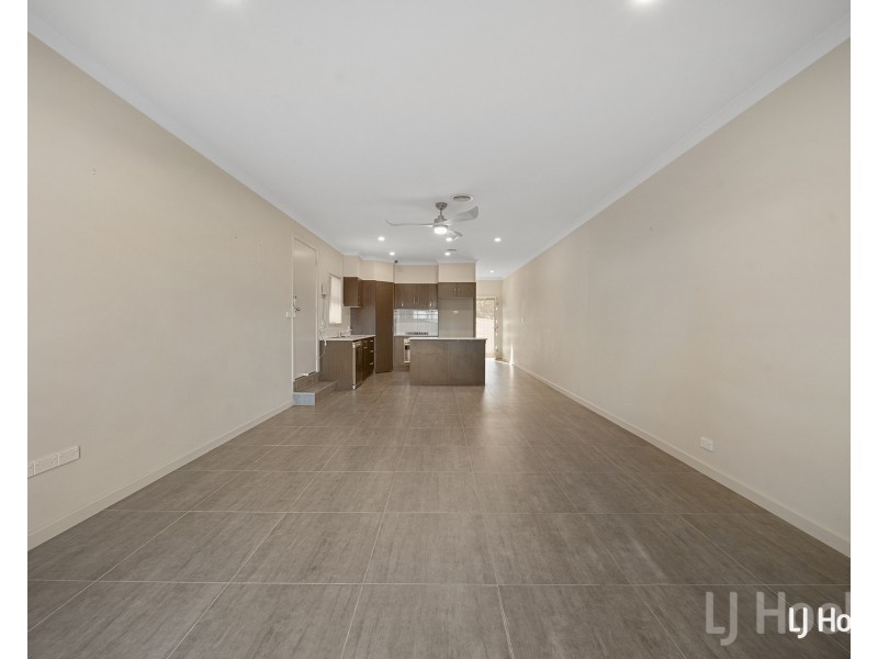 2/69 Gilmore Road, Queanbeyan NSW 2620