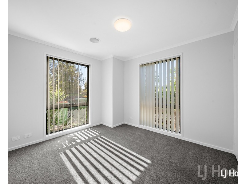 1/11 Urangarra Place, Jerrabomberra NSW 2619