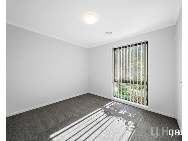 1/11 Urangarra Place, Jerrabomberra NSW 2619