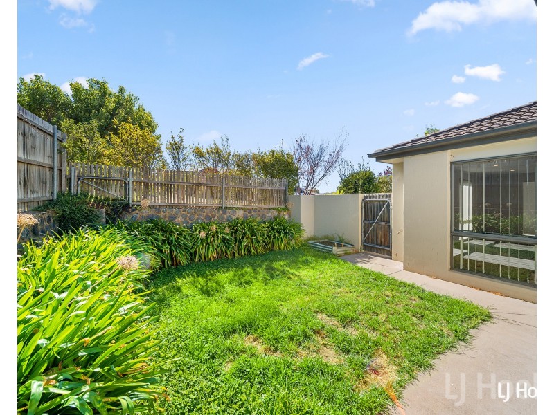 1/11 Urangarra Place, Jerrabomberra NSW 2619