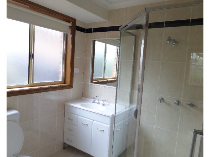 19 Stonehaven Circuit, Queanbeyan NSW 2620