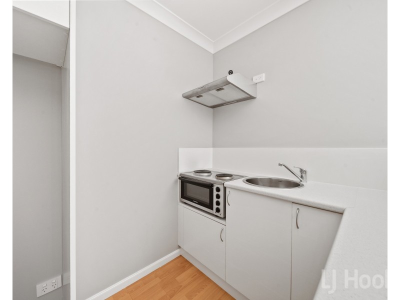 9 Aspen Rise, Jerrabomberra NSW 2619