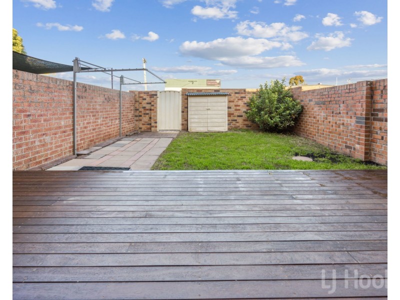 16/44 Carrington Street, Queanbeyan NSW 2620