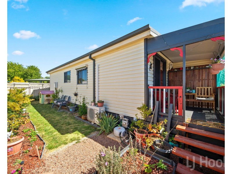 79 Banksia Drive, Symonston ACT 2609
