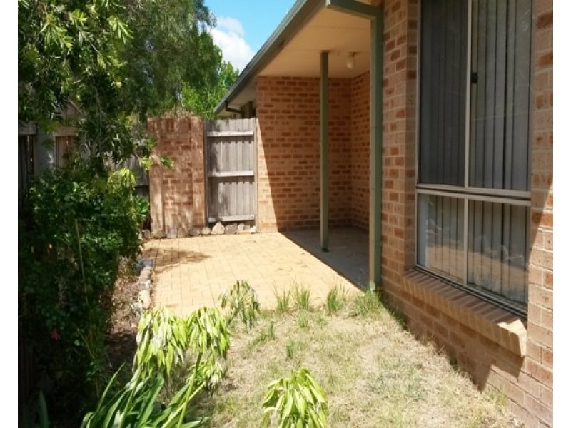 5/16-18 Laurel Place, Jerrabomberra NSW 2619