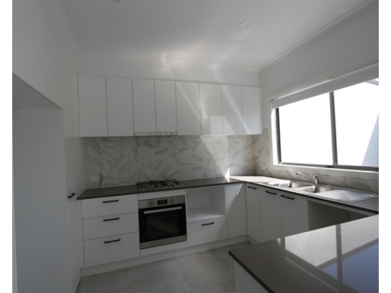 262 Gorman Drive, Googong NSW 2620