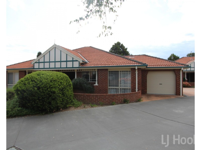 11/1-3 Forest Drive, Jerrabomberra NSW 2619