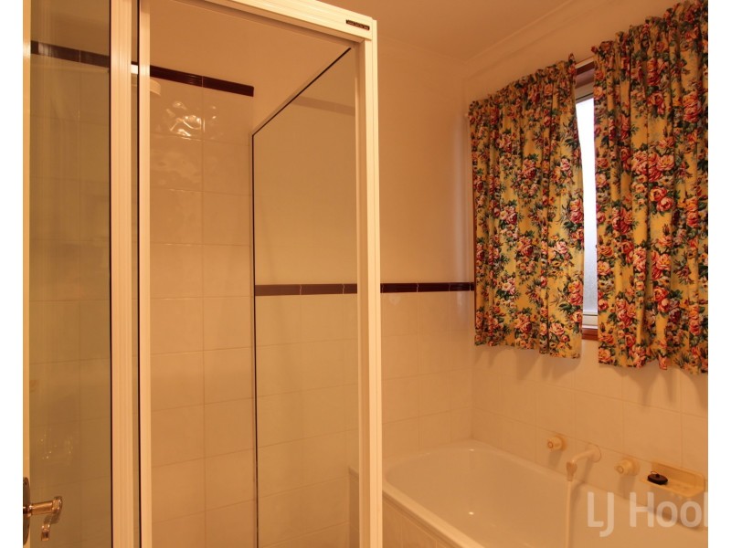 11/1-3 Forest Drive, Jerrabomberra NSW 2619