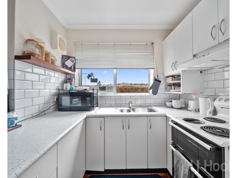 2/13-17 Carinya Street, Queanbeyan NSW 2620
