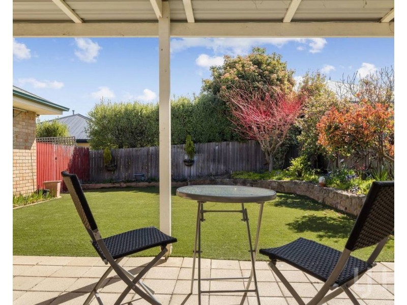 5 Tennyson Drive, Queanbeyan NSW 2620