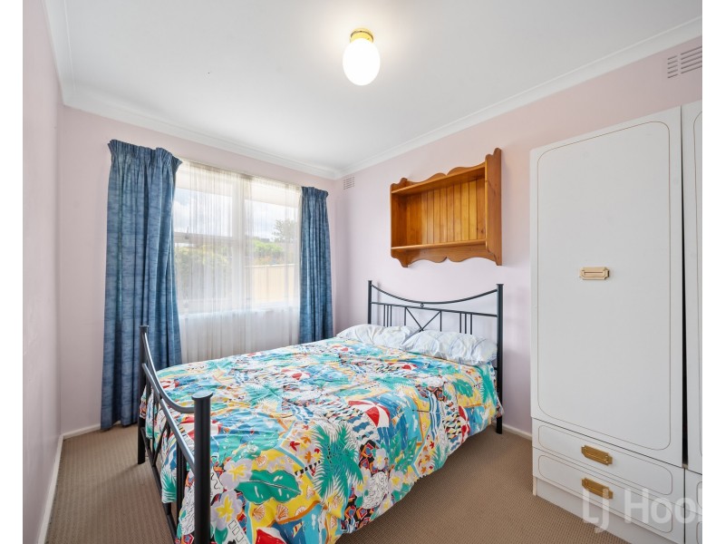 4 Malcolm Road, Karabar NSW 2620