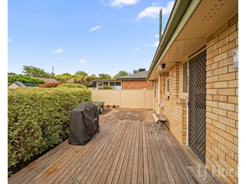4 Malcolm Road, Karabar NSW 2620