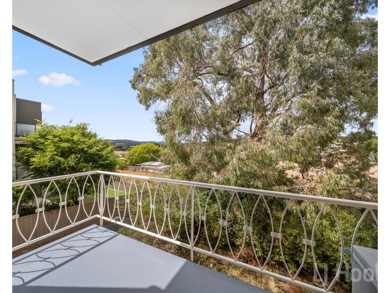 4/3 Velacia Place, Queanbeyan NSW 2620