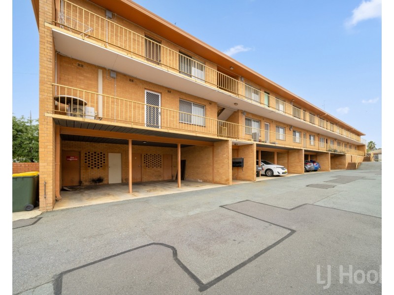1/63 Donald Road, Queanbeyan NSW 2620