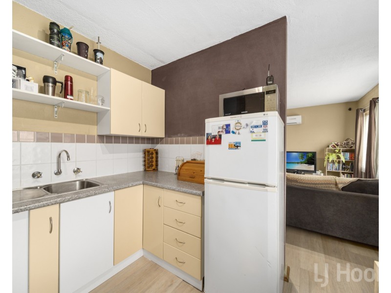 1/63 Donald Road, Queanbeyan NSW 2620