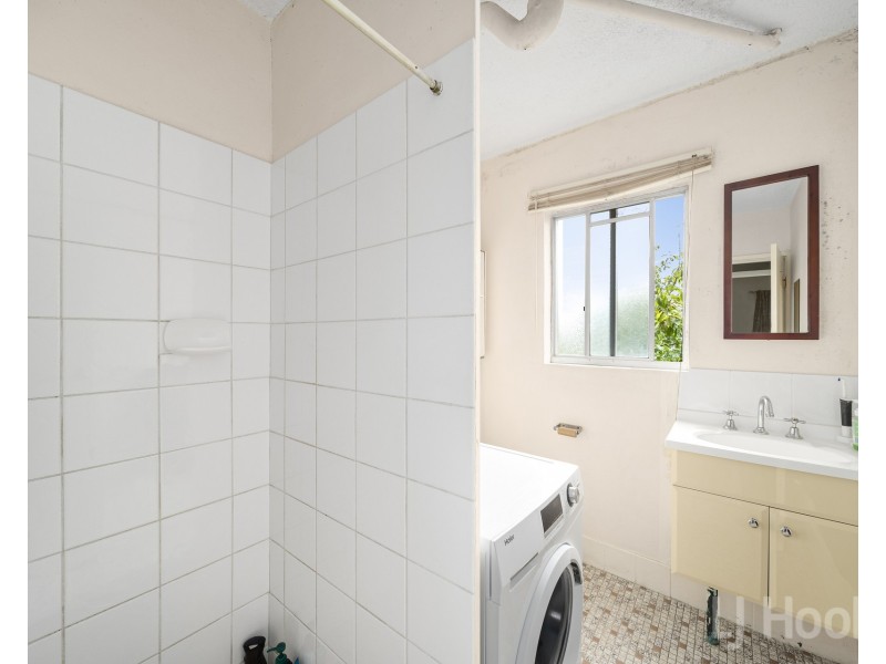 1/63 Donald Road, Queanbeyan NSW 2620