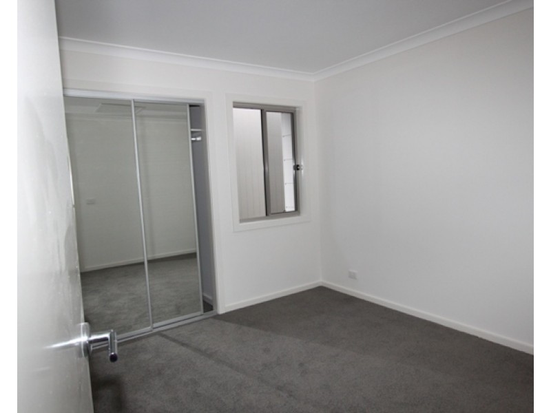 78 Caragh Avenue, Googong NSW 2620