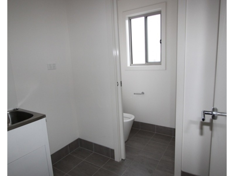 78 Caragh Avenue, Googong NSW 2620