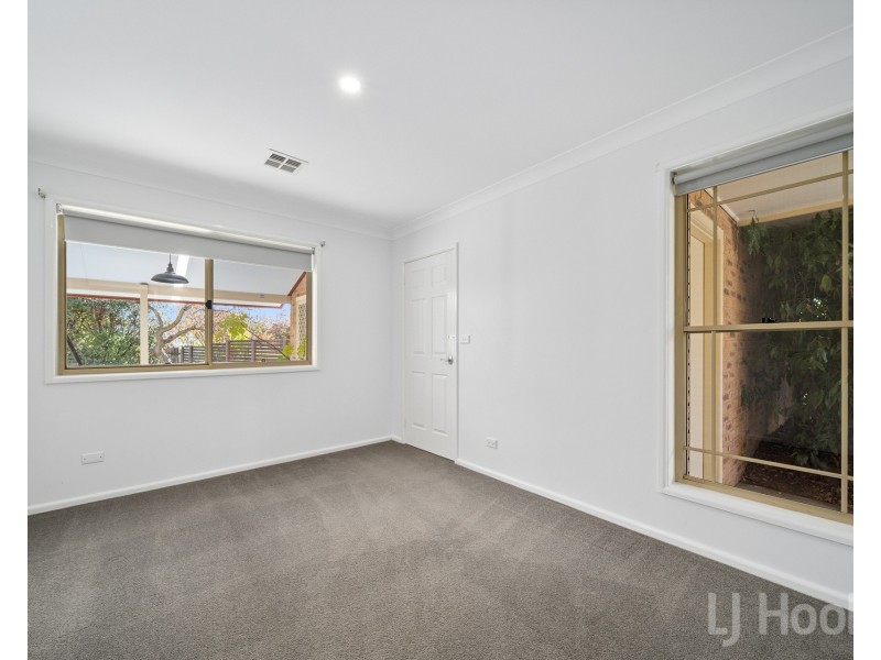 11 Coachwood Avenue, Jerrabomberra NSW 2619