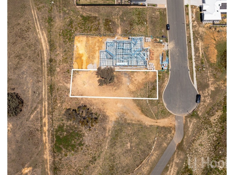 32 Chimney Rise, Googong NSW 2620