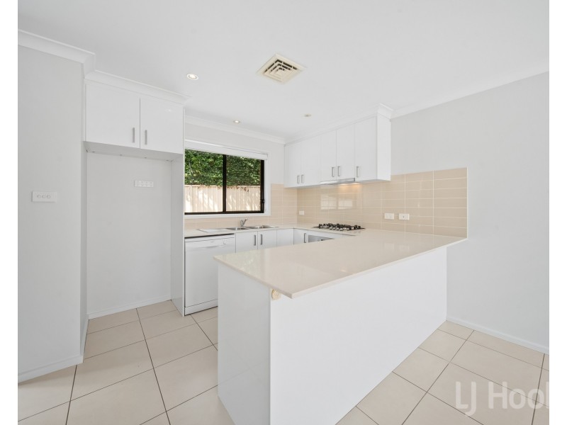 8/36 Cameron Road, Queanbeyan NSW 2620