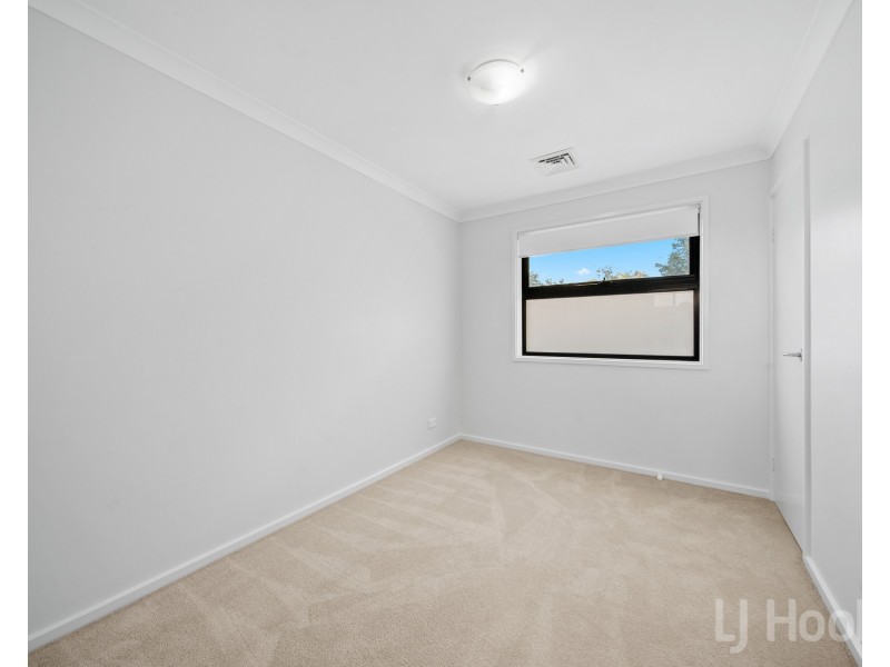 8/36 Cameron Road, Queanbeyan NSW 2620