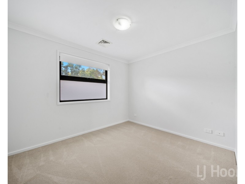8/36 Cameron Road, Queanbeyan NSW 2620