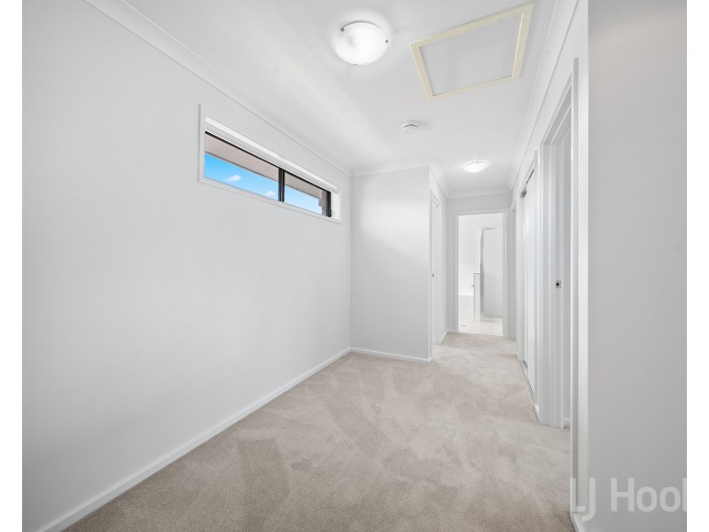 8/36 Cameron Road, Queanbeyan NSW 2620