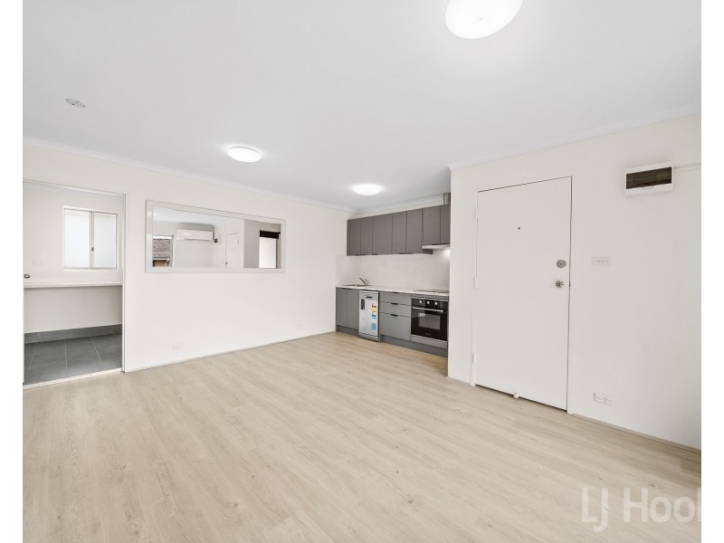 21/52 Trinculo Place, Queanbeyan East NSW 2620