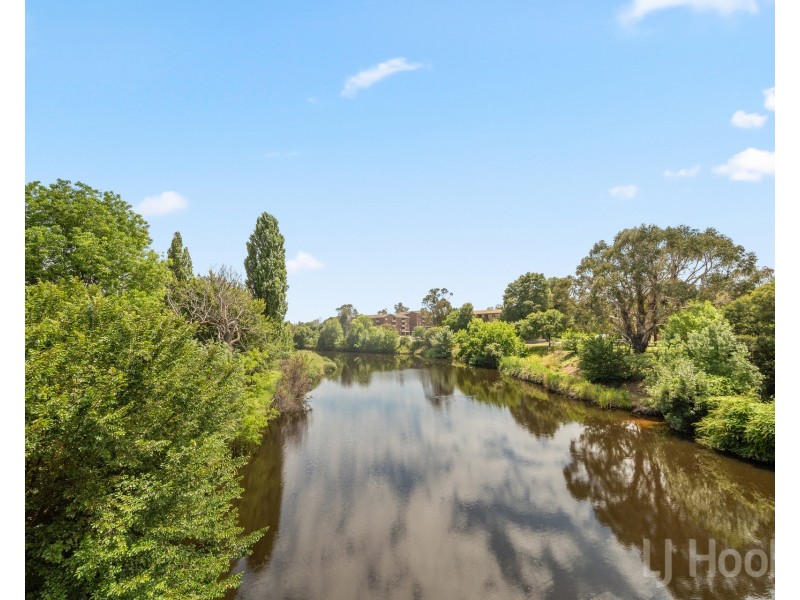21/52 Trinculo Place, Queanbeyan East NSW 2620