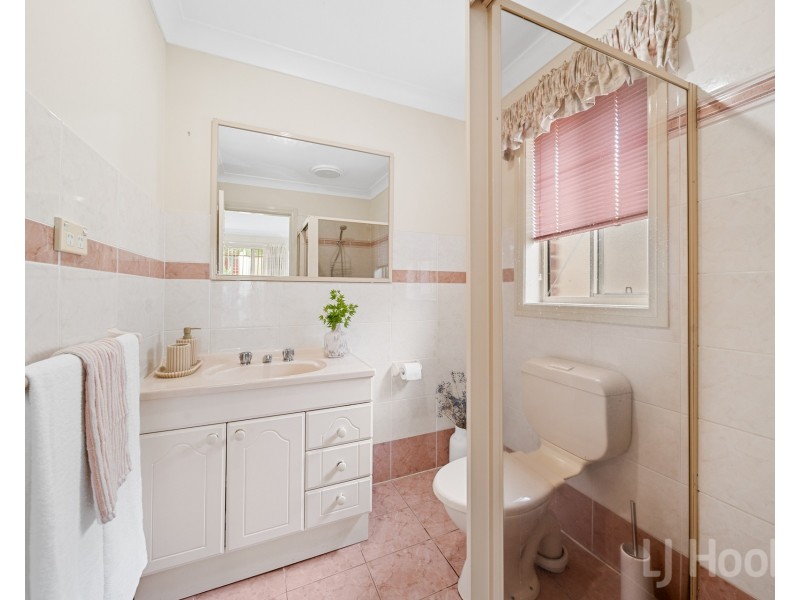 39 McCrae Street, Queanbeyan West NSW 2620