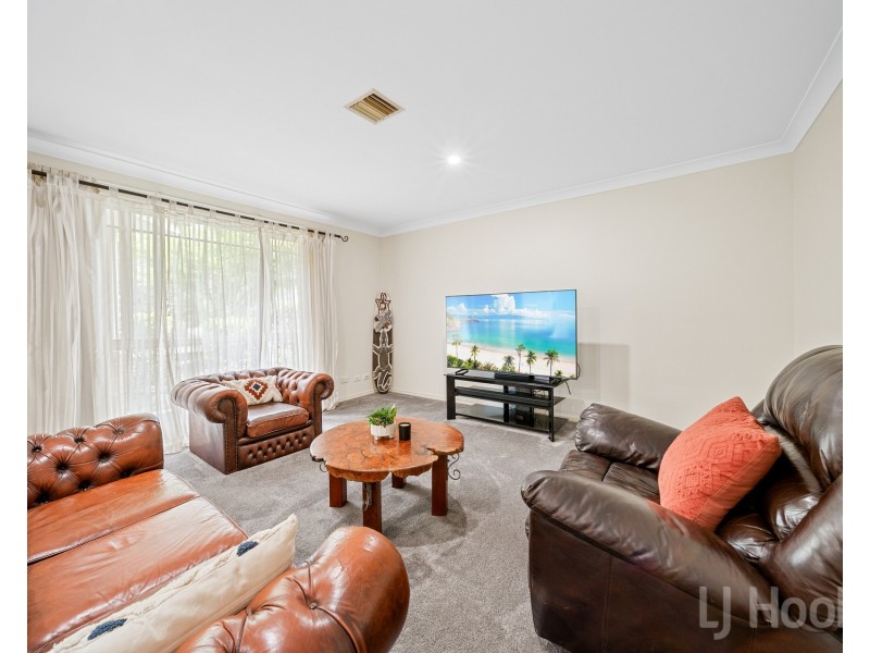 39 McCrae Street, Queanbeyan West NSW 2620